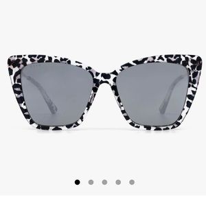 Diff Eyewear Becky II - Clear Leopard Gray